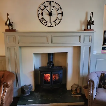 Hotel Old Kings Head 3*