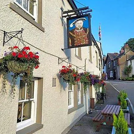 Old Kings Head 3* ブロートン・イン・ファーネス